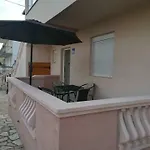 Апартаменти Nela Задар